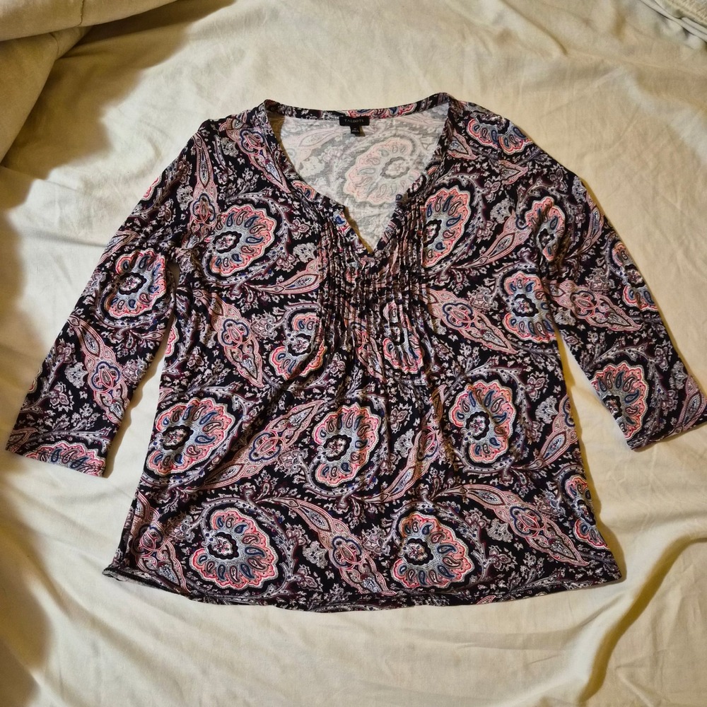 Talbots Medium Paisley Pintuck V-Neck Top Navy Pink 3/4 Sleeve Rayon Tencel Boho